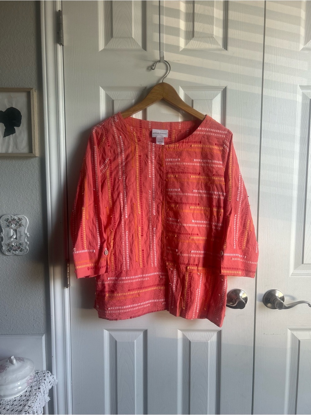 Bright Coral Textured Button-Sleeve Scoop Neck Tunic Blouse